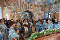 Митрополит Каширский Феогност возглавил богослужение в день памяти святителя Варлаама, Махрищского чудотворца, в Стефано-Махрищском монастыре