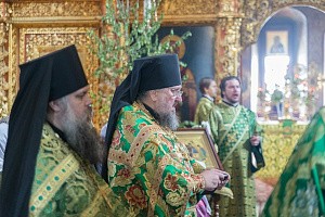 В Свято-Троицком Ипатьевском монастыре Костромской митрополии отметили престольный праздник
