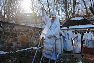 В Крещенский сочельник архиепископ Владикавказский Герасим совершил Литургию Аланском Богоявленском монастыре