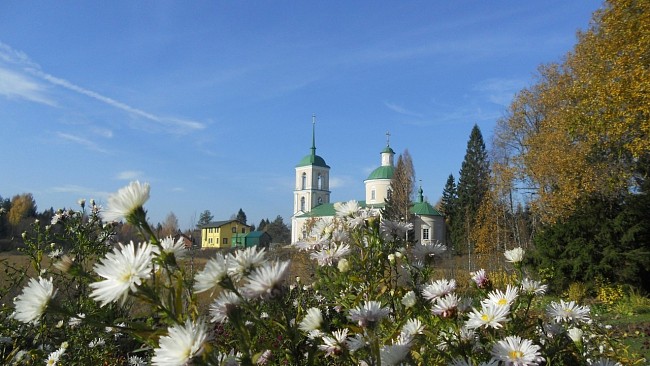 Свято-Троице-Никандров женский монастырь