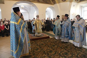 Митрополит Пантелеимон совершил Литургию в Казанском монастыре г. Ярославля в день его престольного праздника