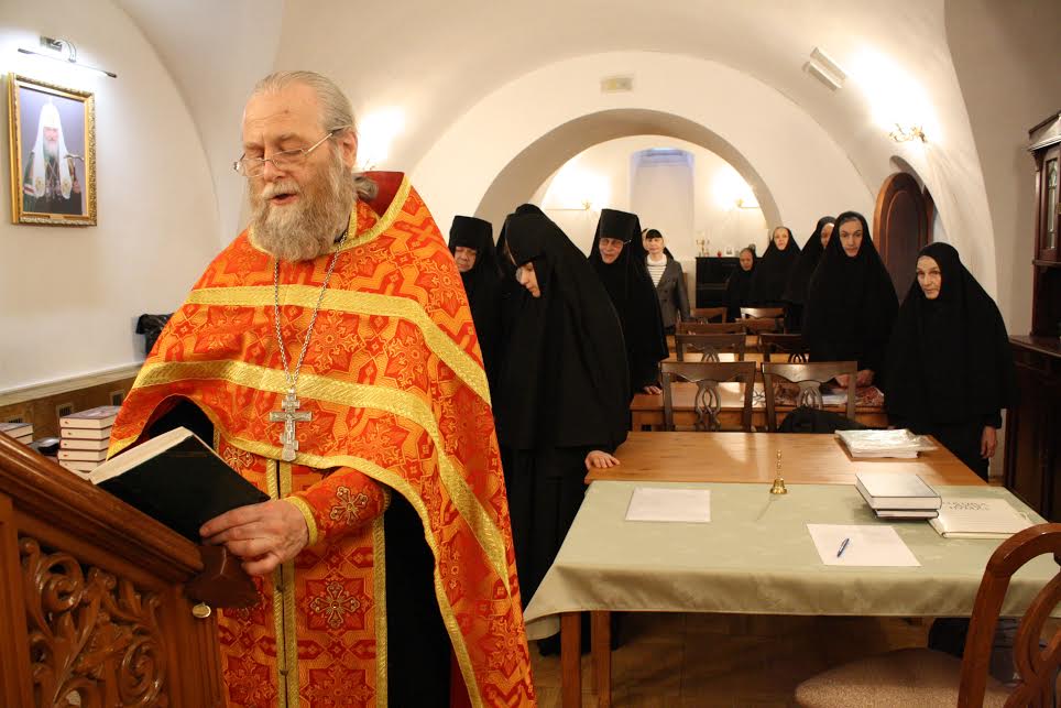 В Иоанно-Предтеченском монастыре провели выпуск курсов дополнительного образования для насельниц женских обителей