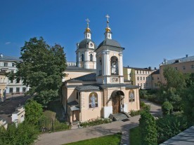 Храм святителя Николая Чудотворца (Благовещения Пресвятой Богородицы) в Звонарях — подворье Пюхтицкого Успенского ставропигиального женского монастыря Храм святителя Николая Чудотворца (Благовещения Пресвятой Богородицы) в Звонарях — подворье Пюхтицкого Успенского ставропигиального женского монастыря