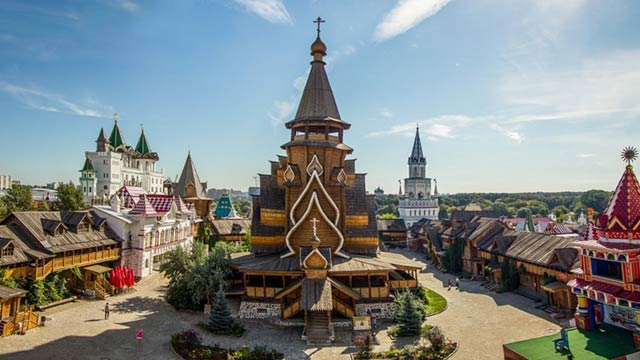 Храм в честь святителя Николая Чудотворца в Измайлове, приписной храм Данилова ставропигиального мужского монастыря. Храм в честь святителя Николая Чудотворца в Измайлове, приписной храм Данилова ставропигиального мужского монастыря.
