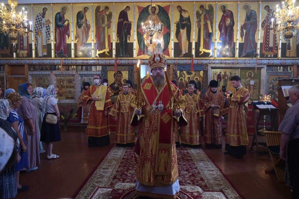 Митрополит Вологодский Савва совершил Литургию в Спасском соборе Спасо-Прилуцкого Димитриева монастыря 