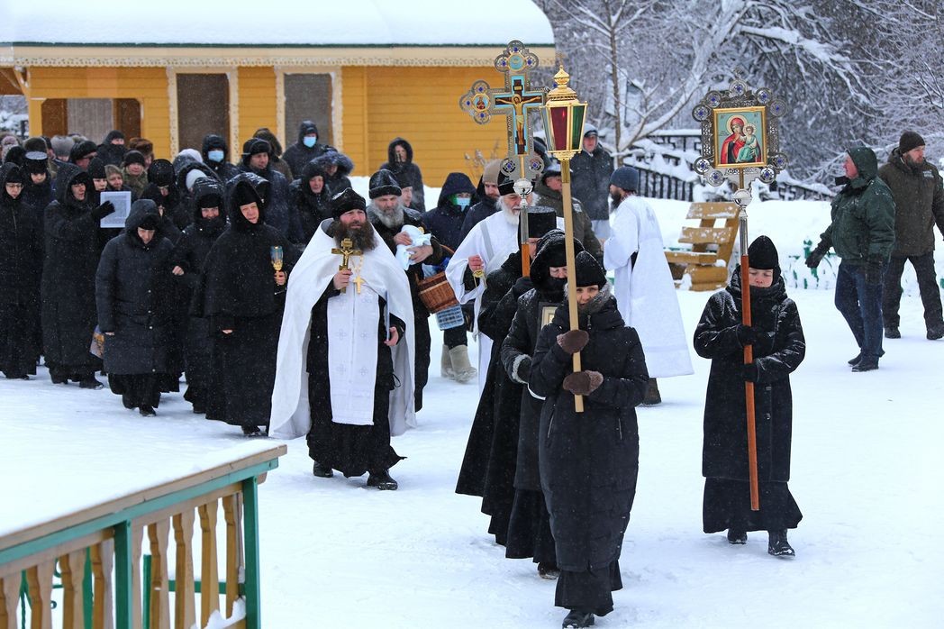 В Серафимо-Дивеевском монастыре отметили праздник Крещения Господня