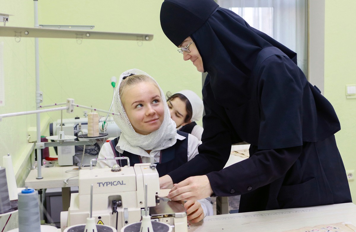 В колледже «Добрая школа на Сольбе» при Николо-Сольбинском монастыре Переславской епархии идет приемная кампания