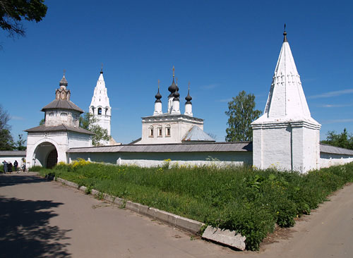 Свято-Александровский  мужской монастырь города Суздаля 