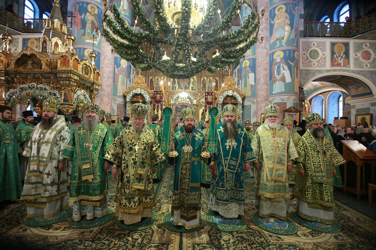 В Серафимо-Дивеевском монастыре состоялось празднование дня памяти преподобного Серафима Саровского 