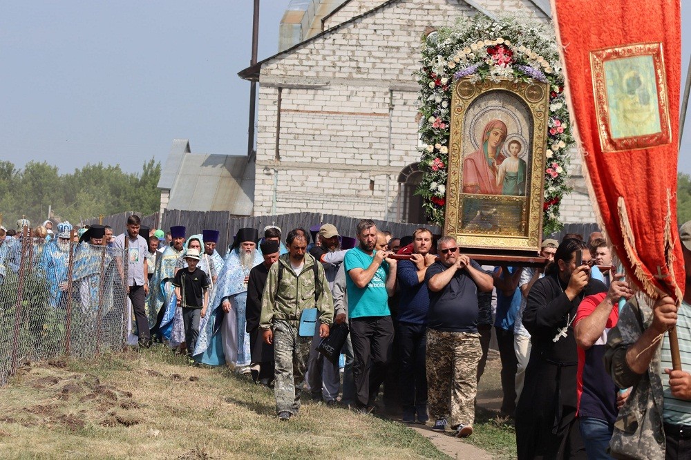 В праздник Коробейниковской иконы Божией Матери в Коробейниковском монастыре Рубцовской епархии отметили престольный праздник