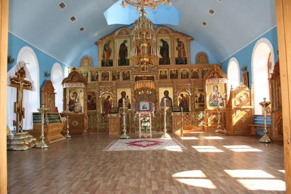 Внутренний вид Иверского храма.JPG