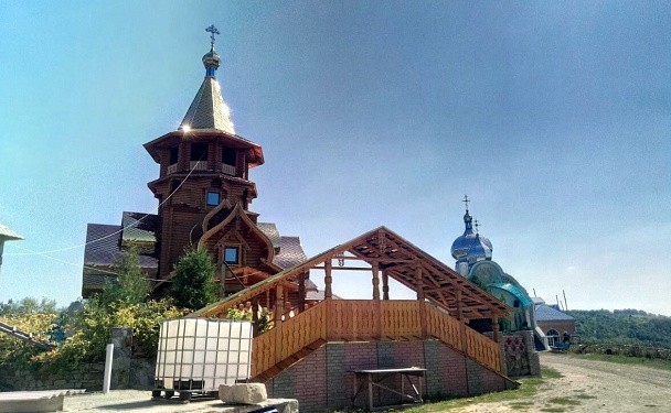 Спасо-Преображенский мужской монастырь Могилев-Подольской епархии 