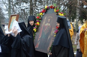 В Свято-Троицком Александро-Невском монастыре в с. Акатове  состоялся престольный праздник