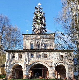 В Михайло-Архангельском монастыре Великого Устюга состоялся престольный праздник храма в честь Владимирской иконы Божией Матери 