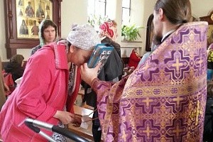 В Марфо-Мариинской обители прошло соборование детей-инвалидов организации «Радуга»