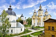 Епископ Феодорит отслужил Литургию в Свято-Успенском Вышенском монастыре