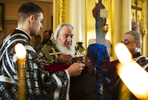 Митрополит Феофан возглавил Литургию Преждеосвященных Даров в Казанско-Богородицком монастыре г. Казани