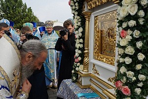 Митрополит Онуфрий возглавил торжества в Зимненском монастыре в честь почитаемого образа Богородицы