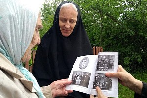 Насельницы Введенского монастыря г. Иванова посетили место служения покровителя обители свщмч. Владимира Введенского