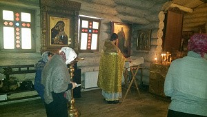 В монастыре на Ганиной Яме отслужили панихиду по жертвам авиакатастрофы в Сочи