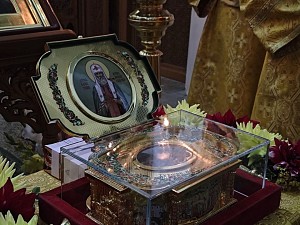 Состоялось принесение мощей святителя Тихона, Патриарха Всероссийского, в Новгородскую митрополию