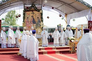 Патриарший экзарх всея Беларуси возглавил торжества по случаю 180-летия со дня рождения и 100-летия со дня преставления праведного Иоанна Кормянского