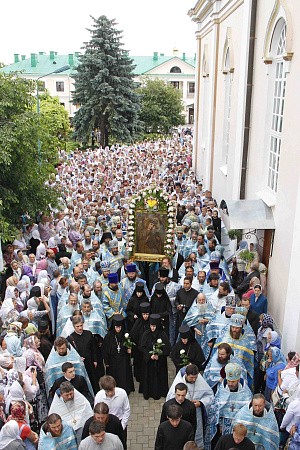 В Корецком монастыре состоялся праздник в честь чудотворной иконы Божией Матери «Споручница грешных»  Корецкой