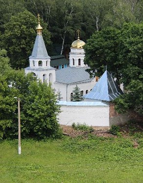 Свято-Успенский мужской монастырь в г. Новомосковск 