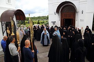 В Стефано-Махрищском монастыре состоялось празднование Тихвинской иконе Божией Матери и обретения мощей свт. Варлаама, Махрищского чудотворца