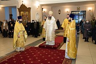 Митрополит Пензенский и Нижнеломовский Серафим совершил Литургию в Пензенском Троицком монастыре