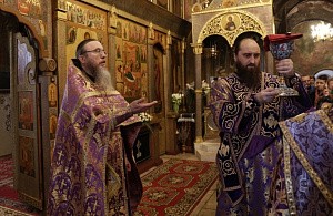 В Великий Четверток в Саввино-Сторожевском монастыре состоялась Литургия свт. Василия Великого