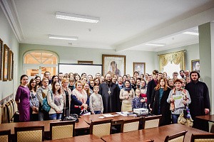 В Донском монастыре провели «Тотальный диктант» для всех желающих