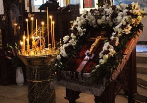 В Марфо-Мариинской обители совершили чин поклонения Кресту