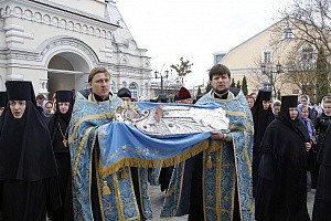 В Корецкий монастырь была доставлена  Гефсиманская Плащаница  Пресвятой Богородицы