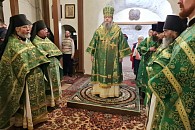 В праздник преподобного Антония Сийского глава Архангельской митрополии совершил Литургию в Антониево-Сийском монастыре