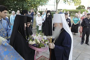 Митрополит Крутицкий и Коломенский Ювеналий возглавил престольный праздник в Новодевичьем монастыре