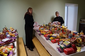 К празднику Пасхи в Аносином монастыре собрали подарки для малоимущих