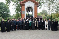 Митрополит Минский Вениамин совместно с архипастырями и почетными гостями посетили Рождество-Богородицкий монастырь в Брестской крепости