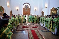 В день памяти преподобного Тихона Калужского в Тихоновой пустыни состоялось соборное архиерейское богослужение 