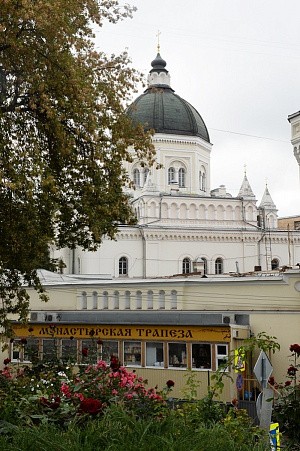 Веками здесь возносилась молитва, совершался монашеский подвиг