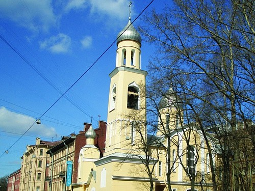 Храм в честь благоверной княгини Анны Кашинской в Санкт-Петербурге, подворья Введено-Оятского монастыря