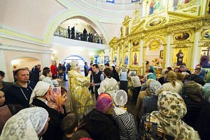 Митрополит Казанский и Татарстанский Феофан возглавил престольный праздник в Вознесенском Макарьевском мужском монастыре