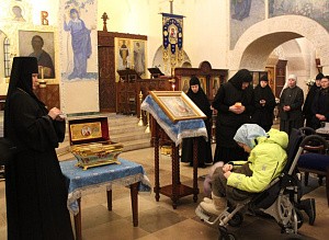 В Марфо-Мариинскую обитель доставлен ковчег с мощами св. равноап. вел. кн. Владимира