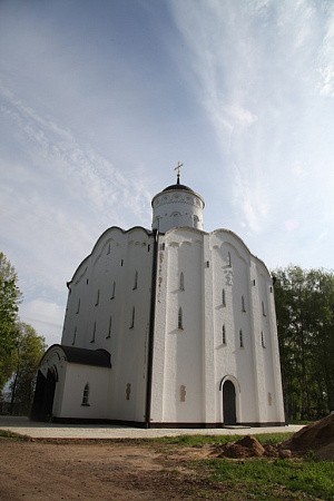 Митрополит Пантелеимон возглавил престольный праздник в Николо-Бабаевском монастыре Ярославской епархии