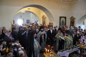 В гимназии Спасо-Преображенского монастыря г. Рославля прозвенел первый звонок