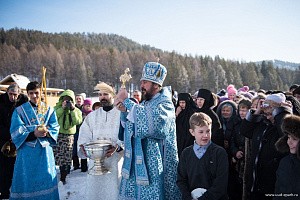 В дар Сретенскому монастырю в с. Батурино Бурятской митрополии  передали святые мощи