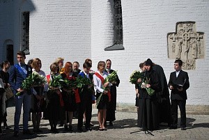 В Елизаветинской гимназии  при Марфо-Мариинской обители состоялся последний звонок