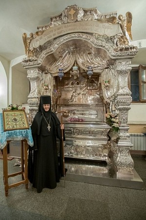 Патриаршее поздравление настоятельнице Покровского ставропигиального монастыря Москвы игумении Феофании (Мискиной) с 60-летием со дня рождения