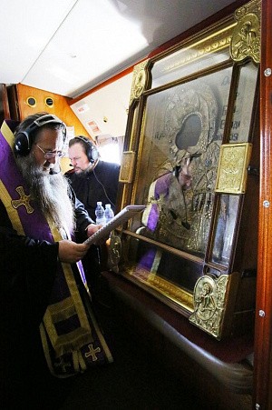 Из Дивеева начался воздушный крестный ход над Нижегородской областью