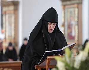 В Шамординской обители начались праздничные Пасхальные богослужения